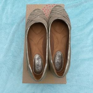 Euro soft by Soffit Sedrina gold size US 8 Euro 39